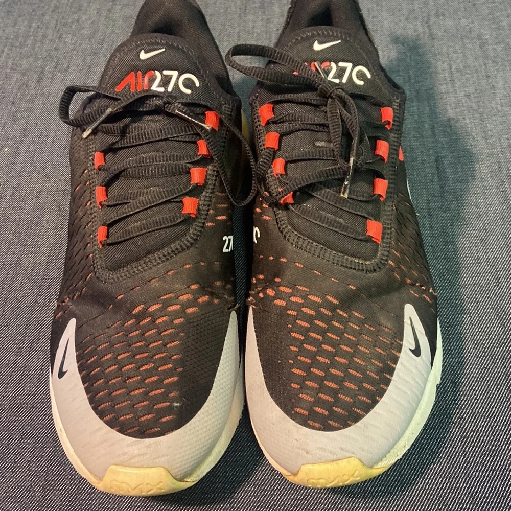 Nike Air Max ‘Super Crimson’ (9.5) - Picture 2 of 7